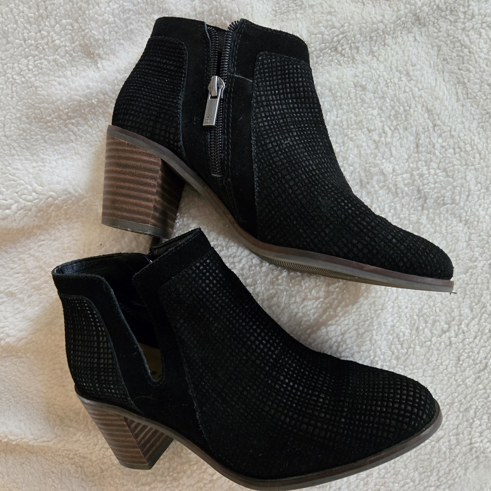 Lucky Brand Black Ankle Booties with Side Zipper and Stacked Heel